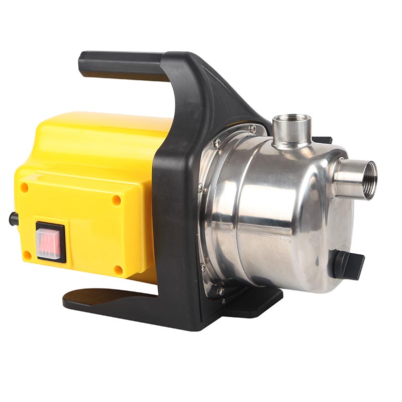 Zahradní čerpadlo pro přenos vody